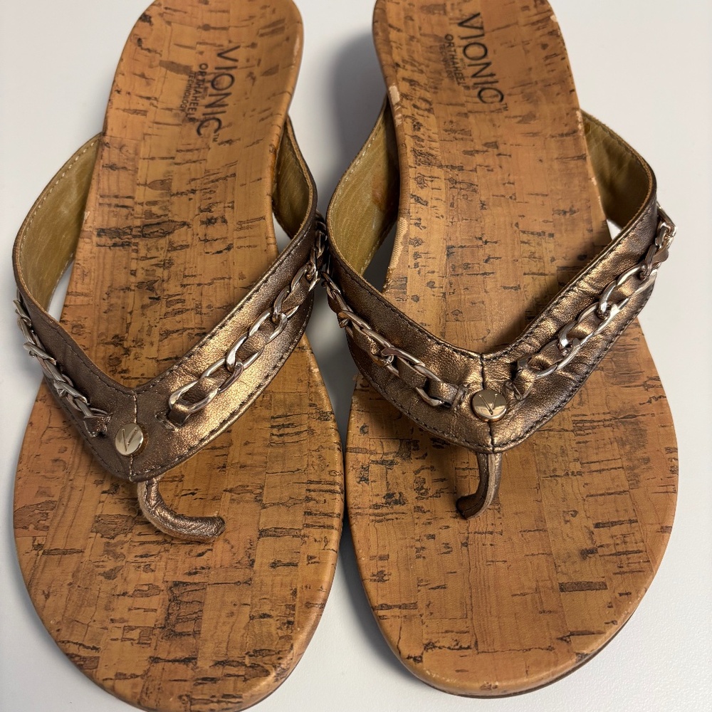 Vionic Orthaheel Bronze Flip Flop Wedge Sandals Cork Sz 7 - Picture 6 of 6